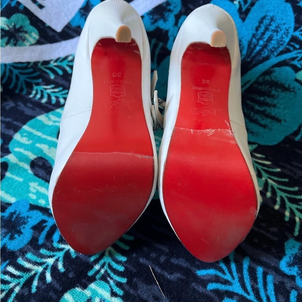 Heels Unbranded !!!! - Picture 4 of 9
